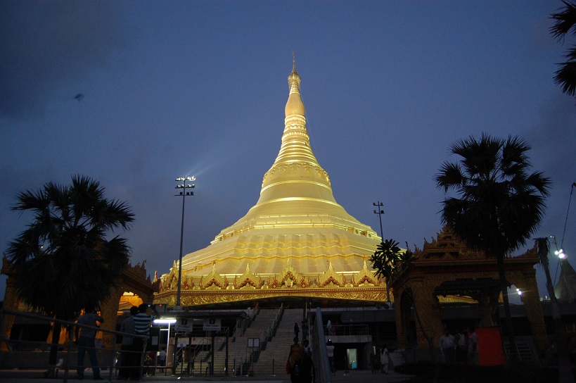 Pagoda_at_Mumbai_